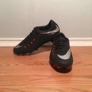Black Nike Hypervenom Women’s Soccer Cleats
